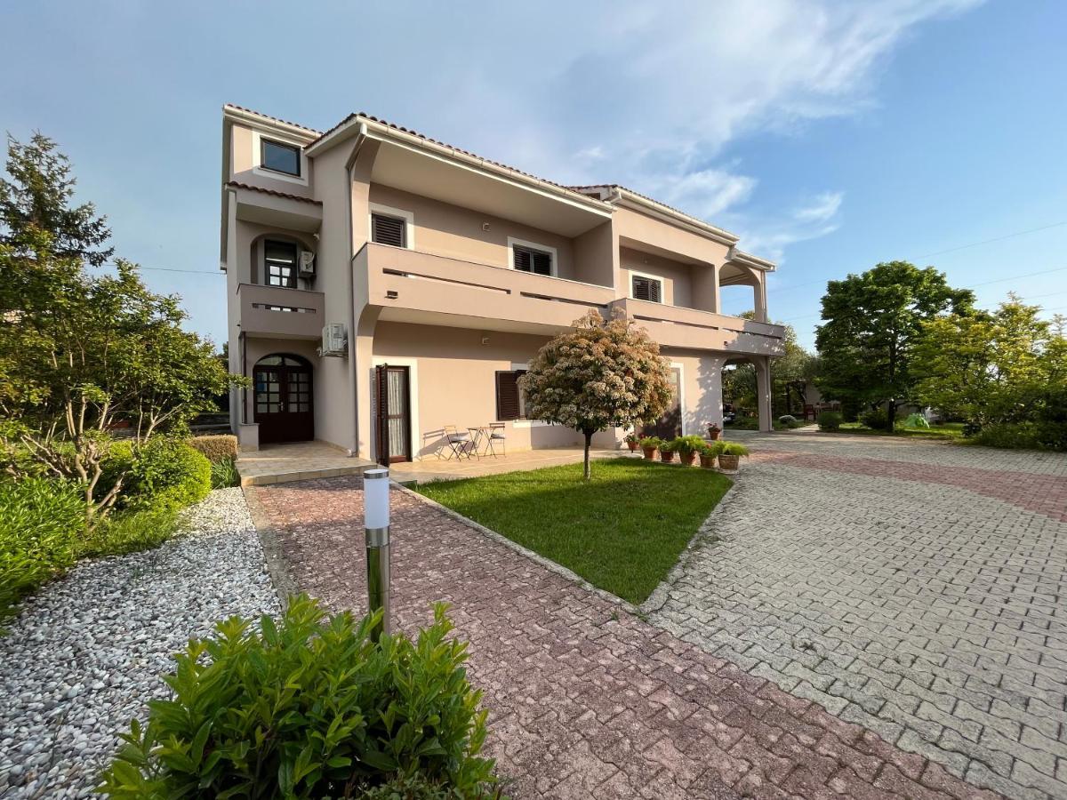 Apartment Lina Zára Kültér fotó